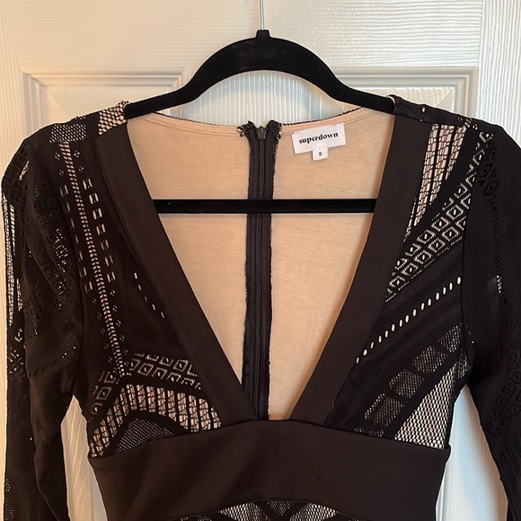 NWT Revolve Superdown Cait Deep V Lace Mini Dress - Picture 4 of 11